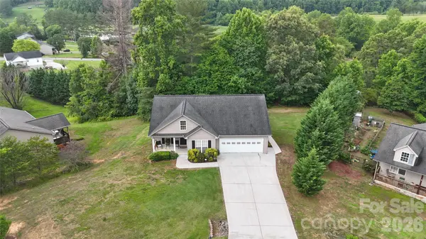 3933 Rocky Brook PL, Lenoir, NC 28645