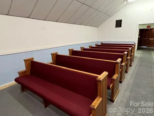 1132 West AVE NW, Lenoir, NC 28645