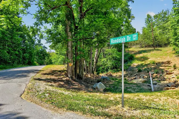 272 Randolph DR, Marion, NC 28752