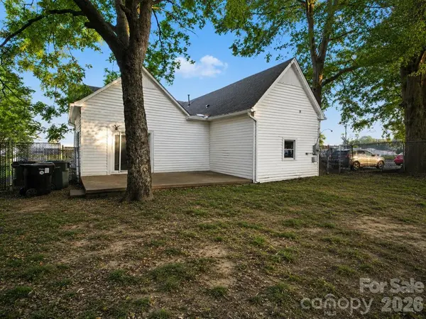 198 Buffalo AVE NW, Concord, NC 28025