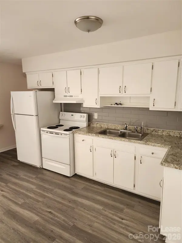 601 Camrose DR, Charlotte, NC 28215