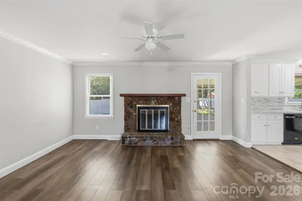 1542 Fieldcrest CIR, Rock Hill, SC 29732