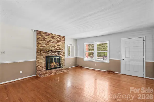 320 Amhurst DR, Kings Mountain, NC 28086