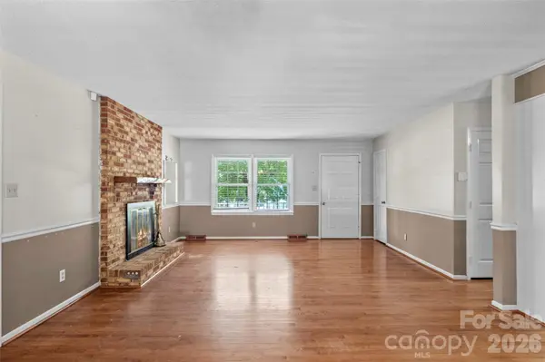320 Amhurst DR, Kings Mountain, NC 28086