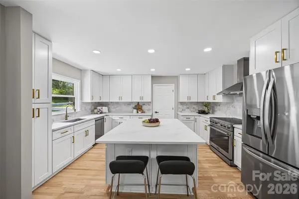 434 Sunnyside DR SE, Concord, NC 28025