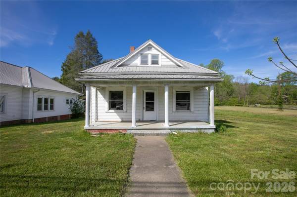 204 Main ST, Rosman, NC 28772