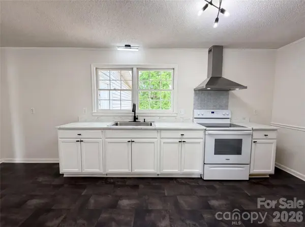 814 Charles RD, Shelby, NC 28152
