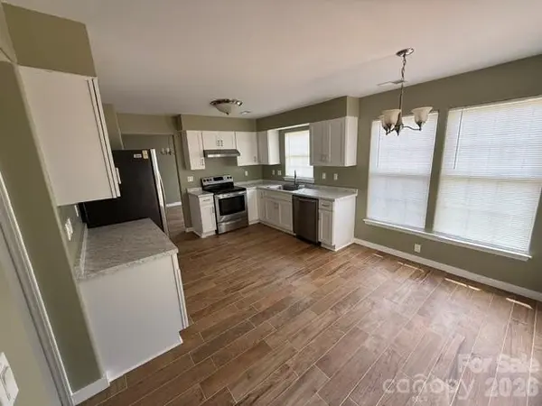 1141 Cureton PL, Charlotte, NC 28217