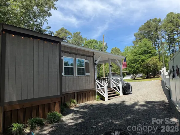126 Canyon LOOP #F203, Mount Gilead, NC 27306
