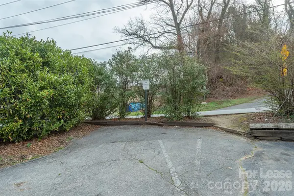 5 All Souls CRES, Asheville, NC 28803