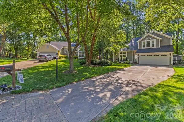 14018 Naworth LN, Huntersville, NC 28078