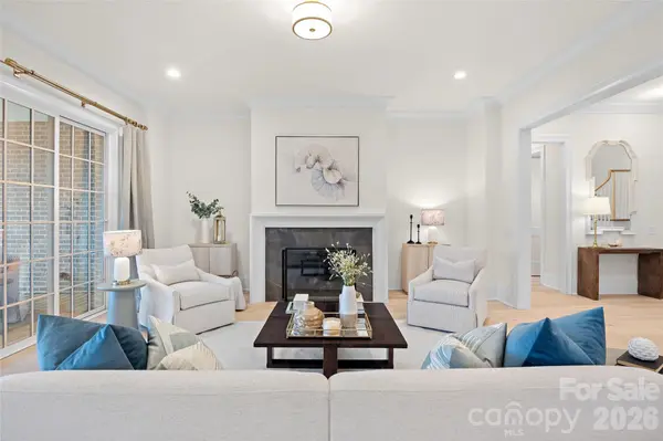 3011 Ella Katherine WAY, Charlotte, NC 28210