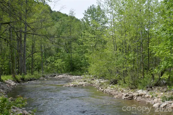 8200 Caney Fork RD, Cullowhee, NC 28723