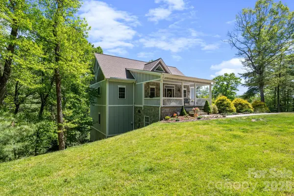 38 Beaus Valley DR, Roaring Gap, NC 28668
