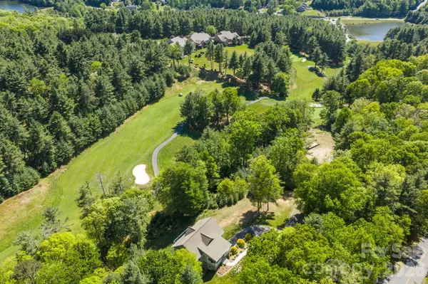 38 Beaus Valley DR, Roaring Gap, NC 28668