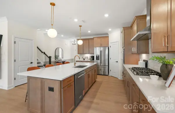 1624 Gossage LN NW, Concord, NC 28027