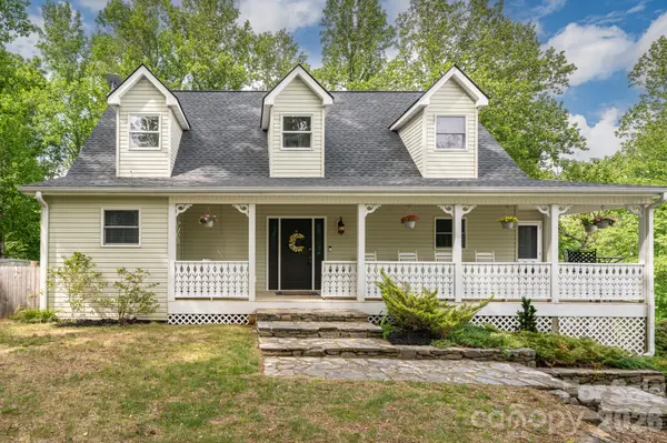 10 Terrapin TRL, Flat Rock, NC 28731