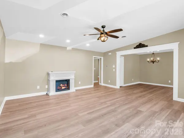 44 Jervey RD #4C, Tryon, NC 28782