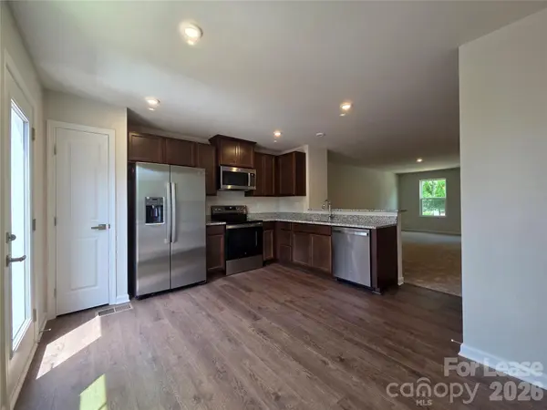 3251 Dannelly Towns ALY, Charlotte, NC 28208