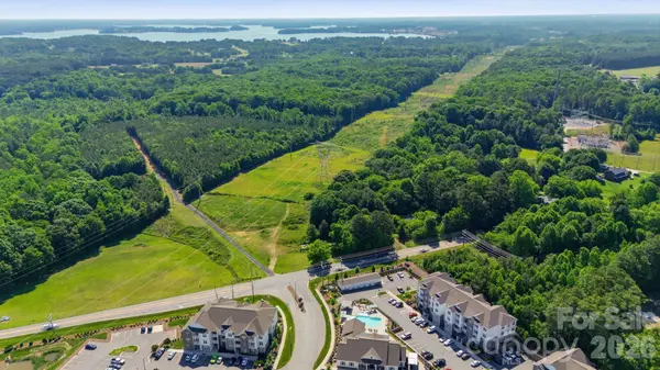 274/294 N Pilot Knob RD, Denver, NC 28037