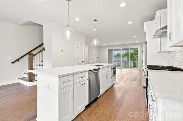 212 Wesser ST, Davidson, NC 28036