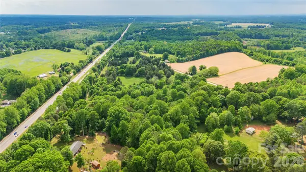 375 Island Ford RD, Statesville, NC 28625