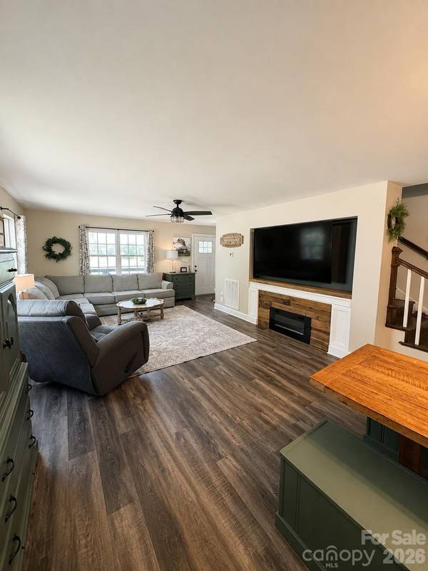 4001 Shelley RD, Gold Hill, NC 28071