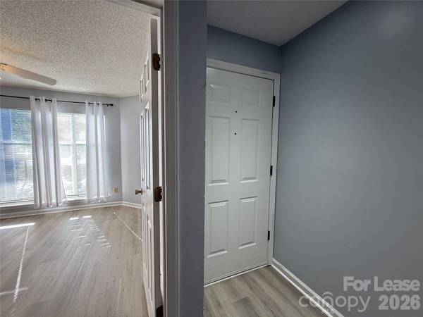 726 Southwest DR, Davidson, NC 28036