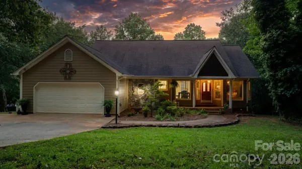 4093 Fairview DR, Maiden, NC 28650