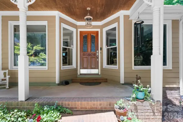4093 Fairview DR, Maiden, NC 28650