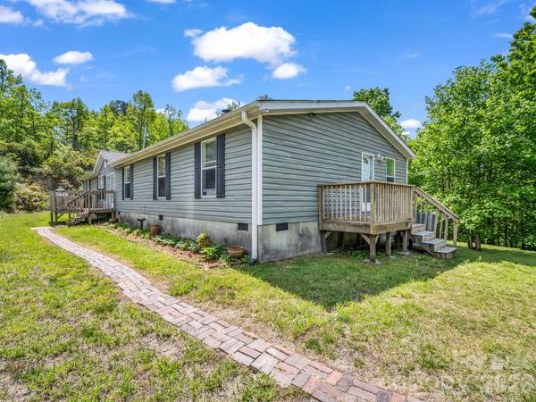 2053 Nancy Mountain RD, Rosman, NC 28772