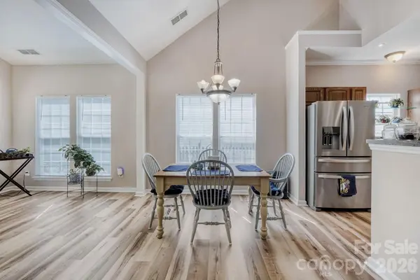 11718 Planters Estates DR, Charlotte, NC 28278