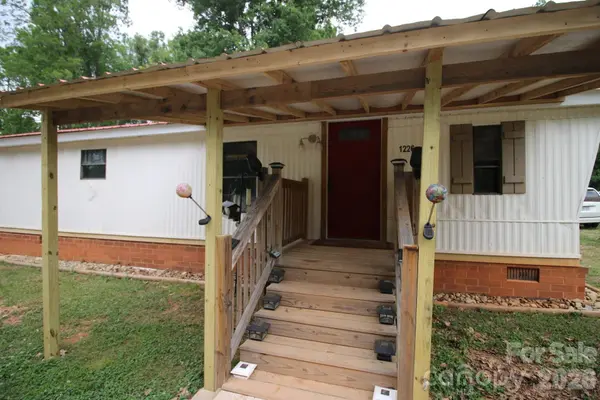 1226 Percy LN, Rockwell, NC 28138