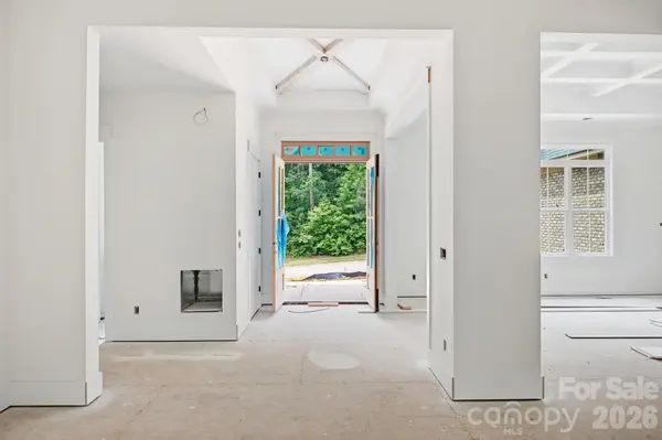 207 Kingsbridge RD, Salisbury, NC 28144