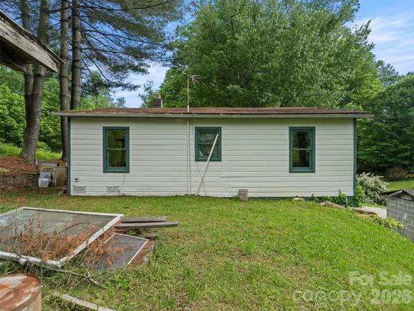 1669 Fisher Creek RD, Sylva, NC 28779