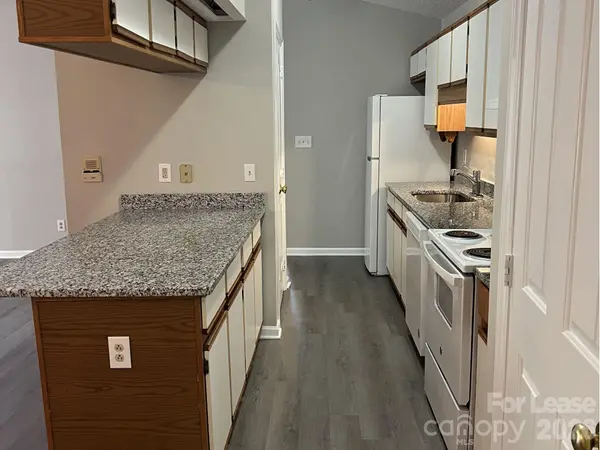 7344 Rose Terrace CT, Charlotte, NC 28215