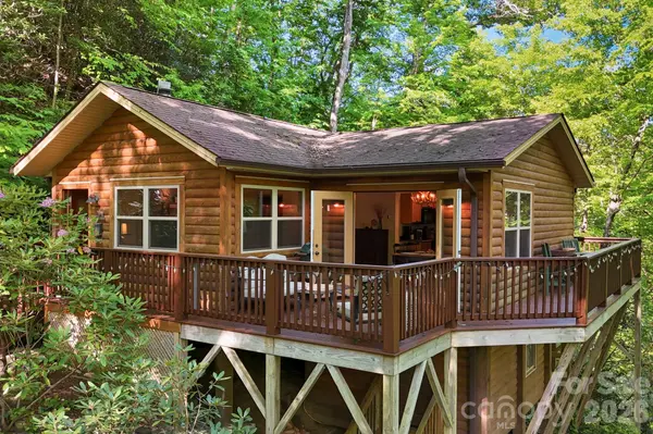 500 Winter Star RD, Burnsville, NC 28714