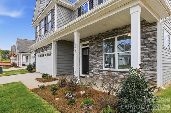 124 Swing LN, Troutman, NC 28166