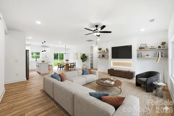 3272 Fairview DR, Gastonia, NC 28052
