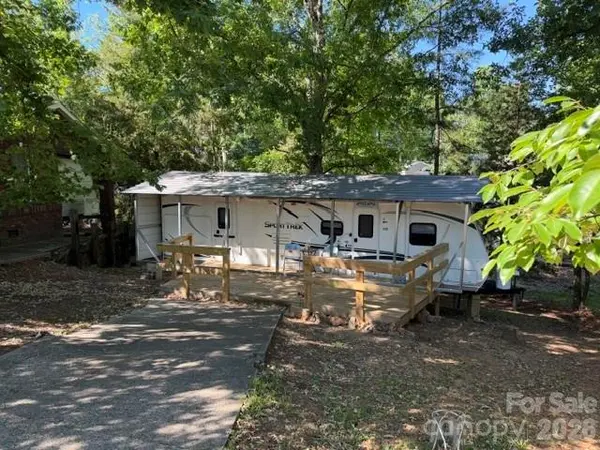 131 Twin Bluff TRL, Mount Gilead, NC 27306