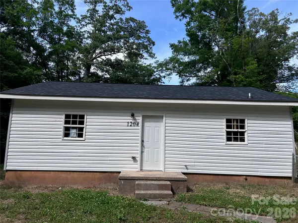 1204 Iva AVE, Gastonia, NC 28052
