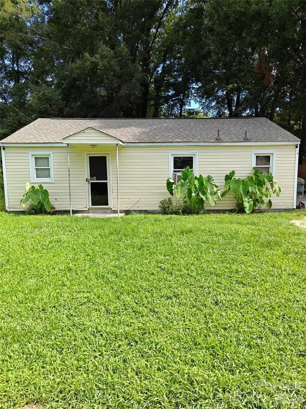 1204 Iva AVE, Gastonia, NC 28052
