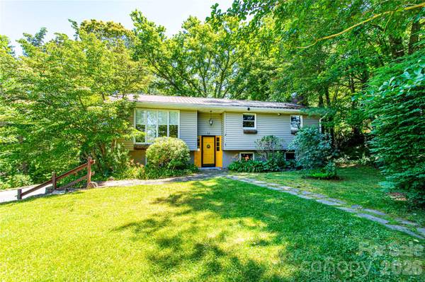 73 Cresent DR, Pisgah Forest, NC 28768