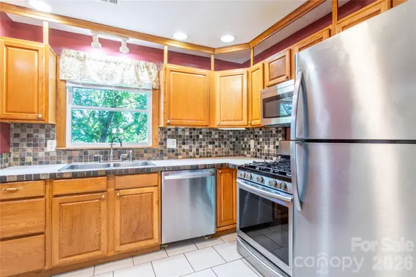 73 Cresent DR, Pisgah Forest, NC 28768