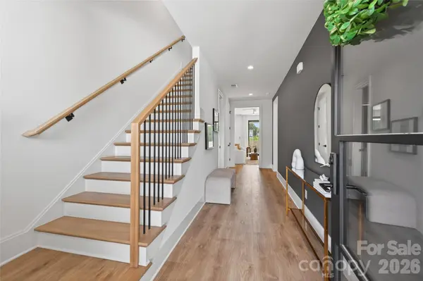 408 Dover AVE, Charlotte, NC 28209