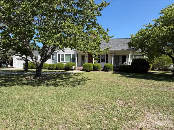 202 W Stevens DR, Kershaw, SC 29067