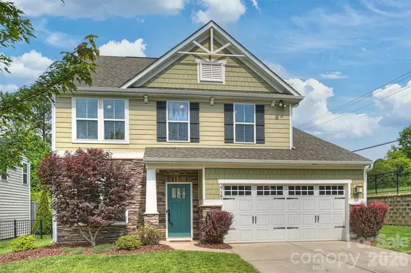 3729 Benseval LN, Matthews, NC 28105