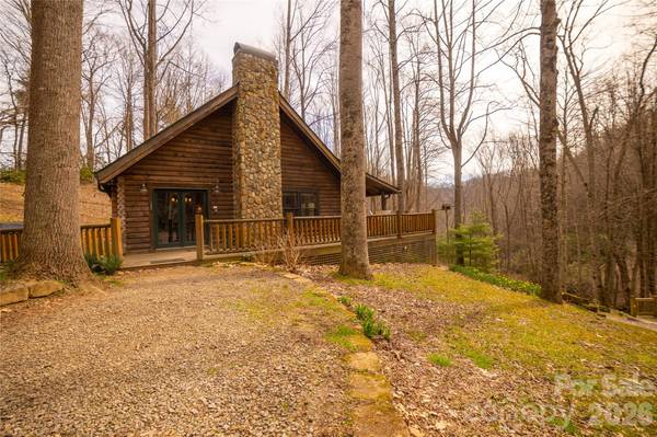 682 Rock House RD, Hot Springs, NC 28743