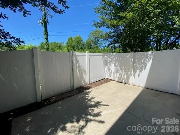 112 Sunridge DR, Mooresville, NC 28117