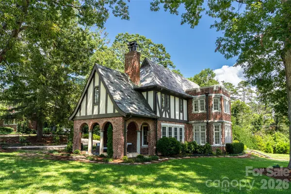 72 Windsor RD, Asheville, NC 28804